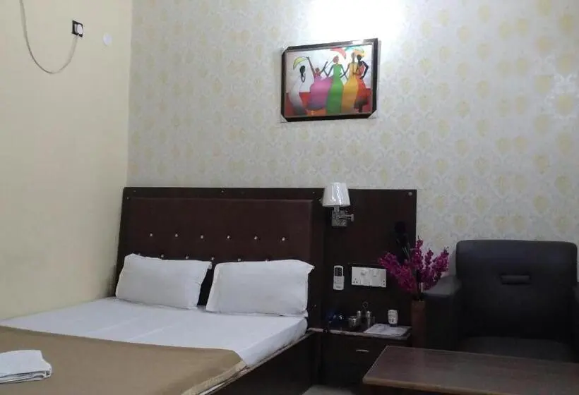 デラックスルーム, Zero Mile Rooms