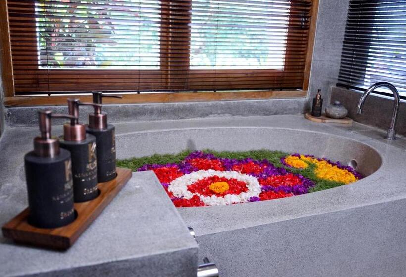 Люкс с Террасой, Kenran Resort Ubud by Soscomma