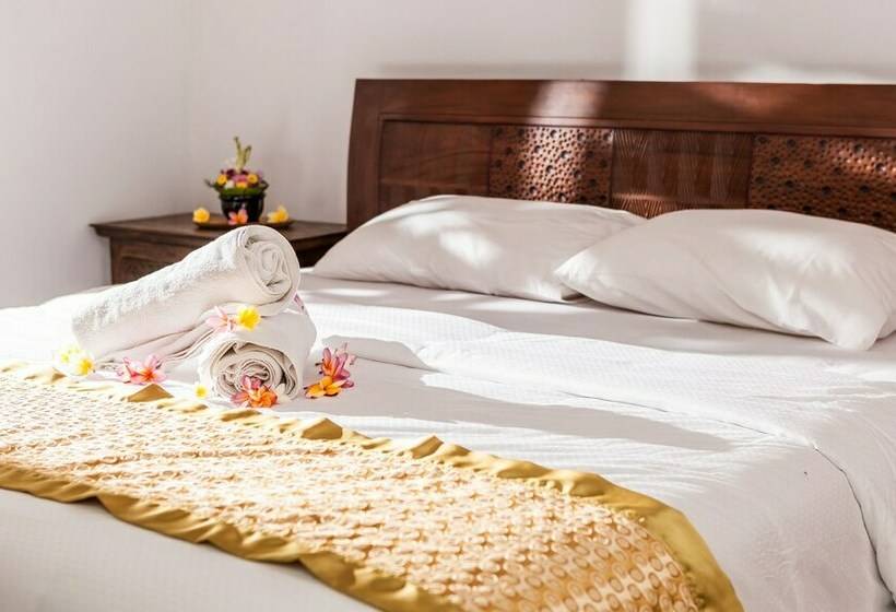 חדר דלוקס, Rumah Desa Bali