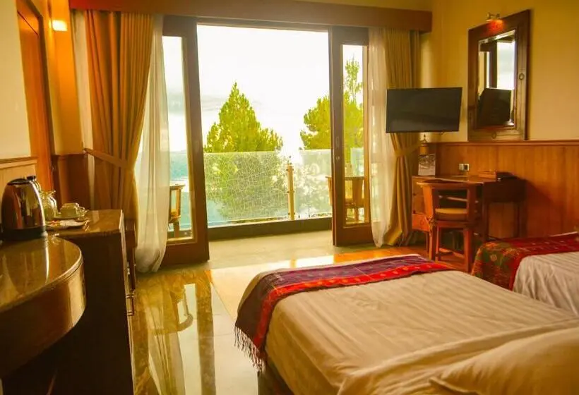 景色の見えるデラックスルーム, Taman Simalem Resort