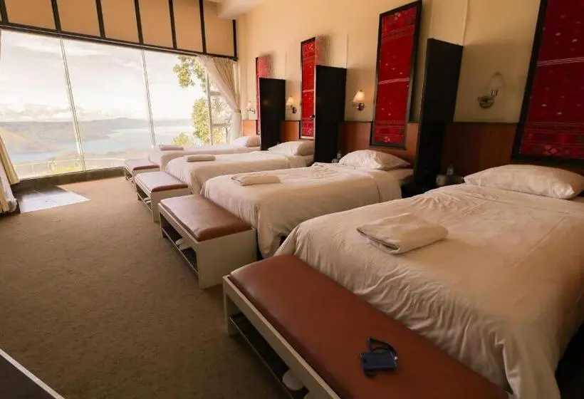 バス共有のスタンダードルーム, Taman Simalem Resort
