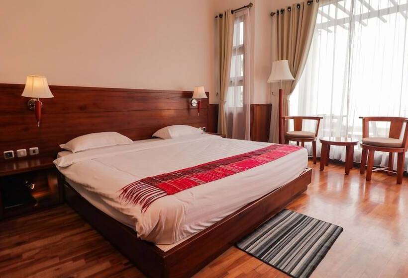 غرفة ديلوكس ذات إطلالة, Taman Simalem Resort