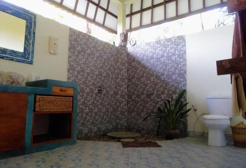 Talo 2 Makuuhuonetta, Batu Ampar Menjangan