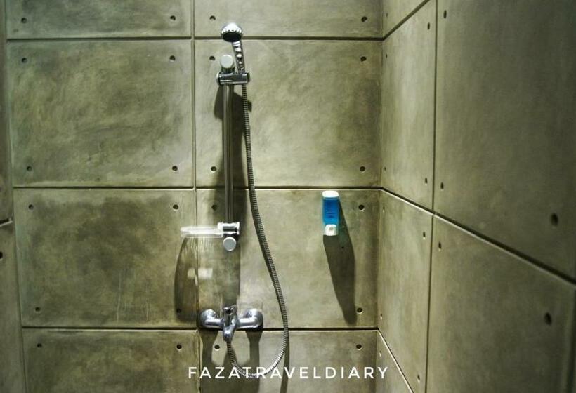 غرفة قياسية, Flat06. Cipete