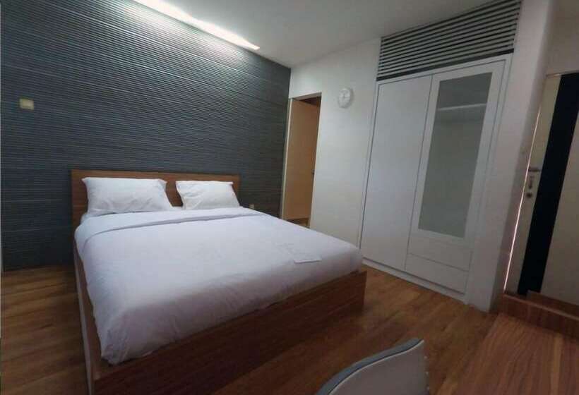 غرفة قياسية, Flat06. Cipete