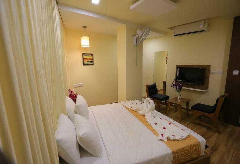 标准间, The Grand Raveta