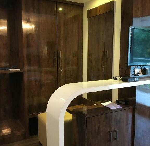 חדר דלוקס עם מרפסת, Levels Resort