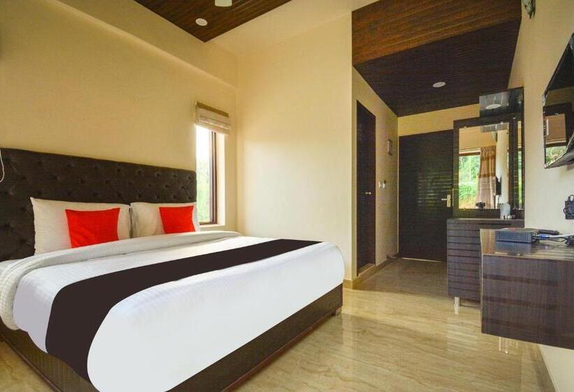 이코노미 룸, Nakshatra Resort
