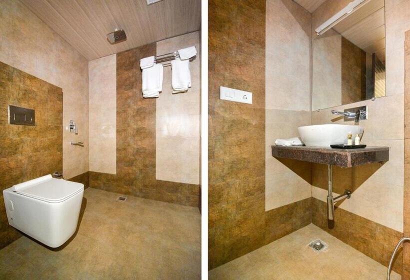 스탠다드 발코니 룸, Nakshatra Resort