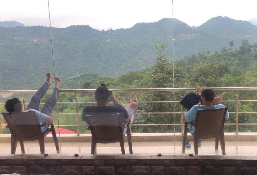 스탠다드 룸 킹사이즈 침대, Nakshatra Resort