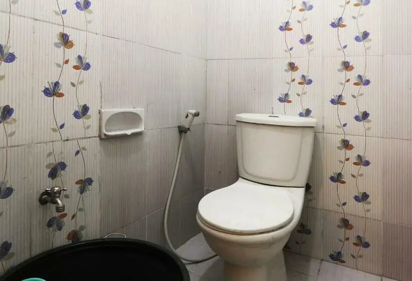 Habitación Estándar, Ombey Guest House