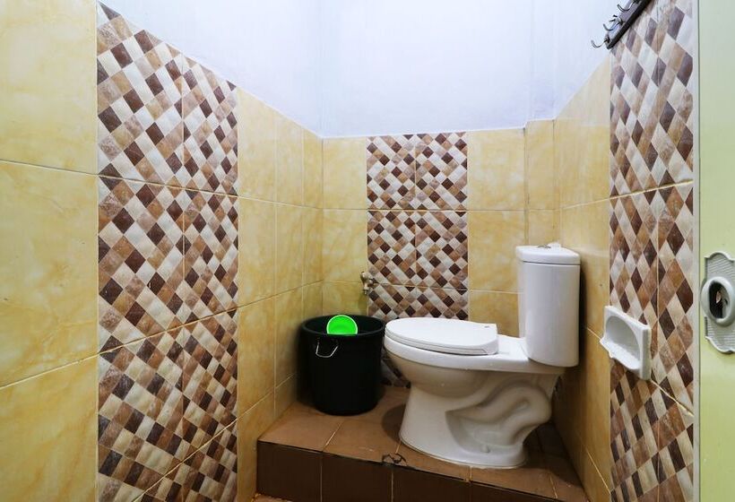 غرفة قياسية, Ombey Guest House