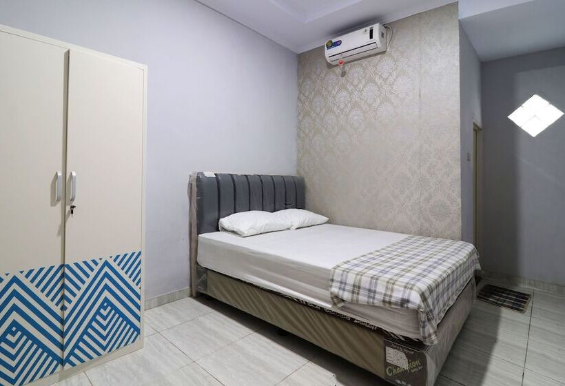 غرفة قياسية, Ombey Guest House