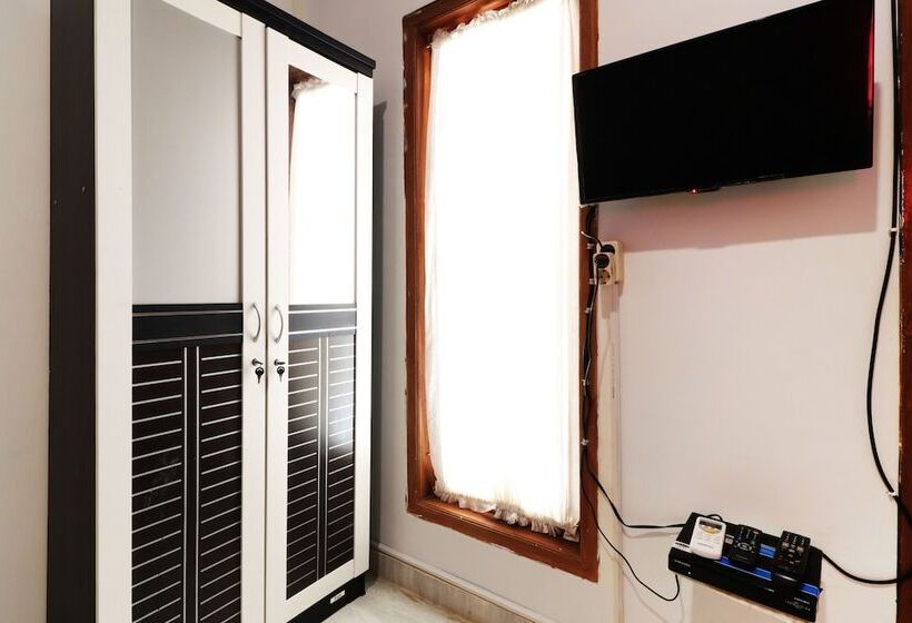 Номер Стандарт, Ombey Guest House