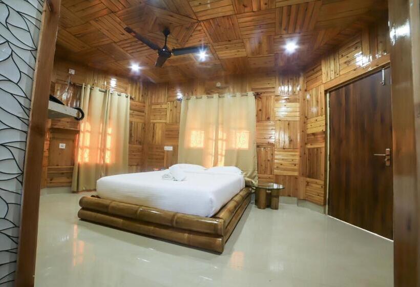 Номер Стандарт Вид на Сад, Resort Trimurti
