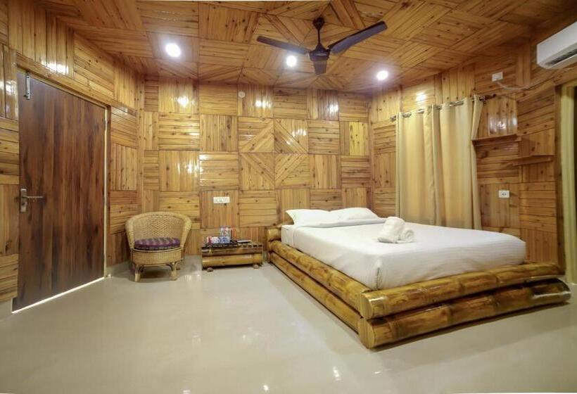 Номер Стандарт Вид на Сад, Resort Trimurti