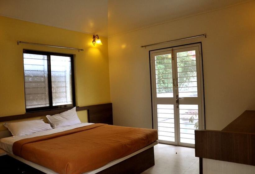 １ベッドルームのデラックスアパートメント, Rutu S Holidays Resort Panhala