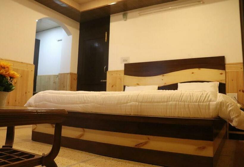 חדר סטנדרט נוף להרים, Rollingrang