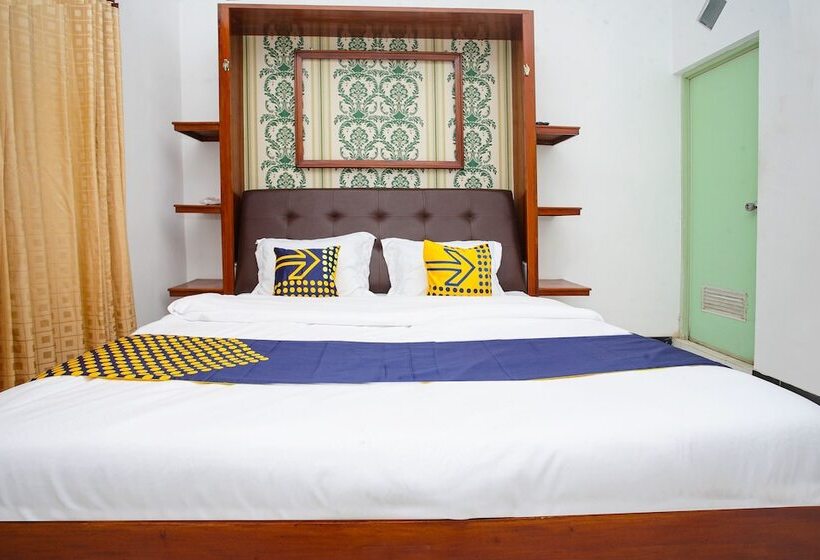 Номер Deluxe, Reddoorz Near Alun Alun Wonosobo 2