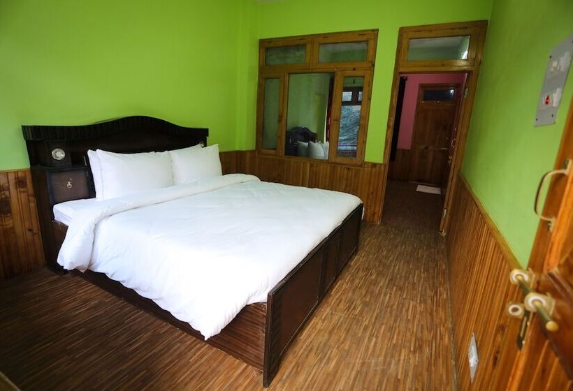 غرفة ديلوكس, The Himalayan Wild Retreat