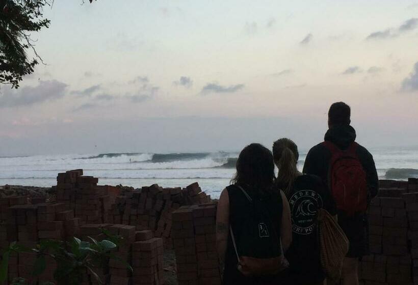 חדר סטנדרט, Medewi Secret Surfcamp