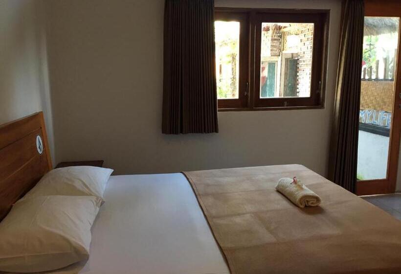 חדר דלוקס, Medewi Secret Surfcamp