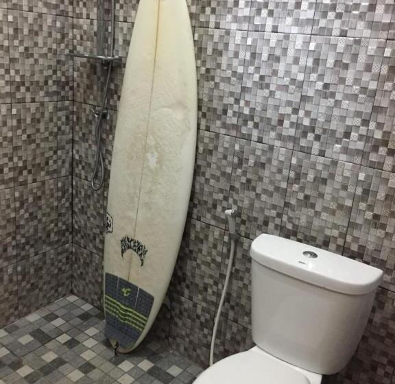 חדר דלוקס, Medewi Secret Surfcamp