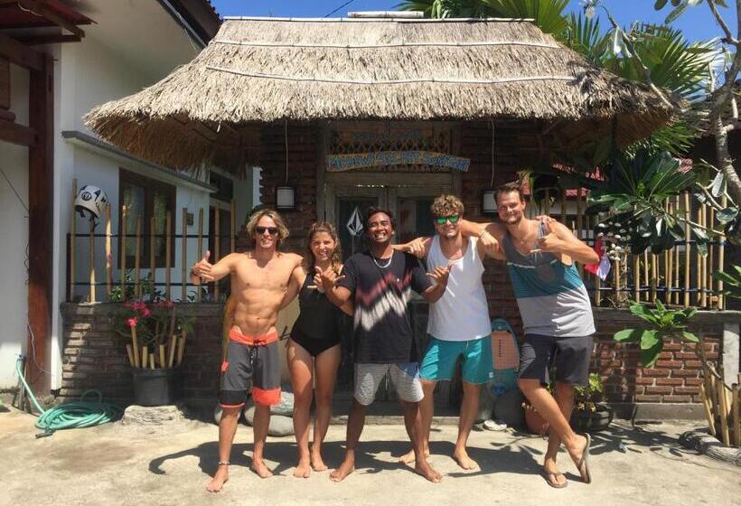 חדר דלוקס, Medewi Secret Surfcamp