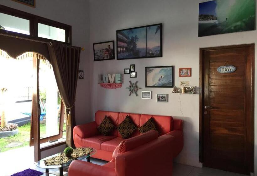 חדר דלוקס, Medewi Secret Surfcamp