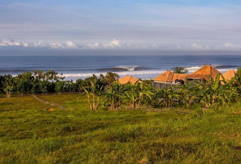 חדר סטנדרט נוף לבריכה, Medewi Secret Surfcamp