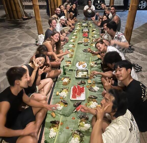 デラックスルーム, Medewi Secret Surfcamp