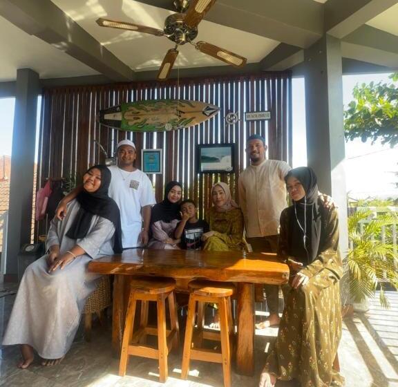 חדר דלוקס, Medewi Secret Surfcamp