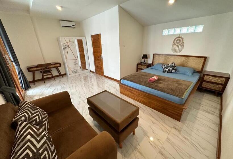 חדר סטנדרט נוף לבריכה, Medewi Secret Surfcamp