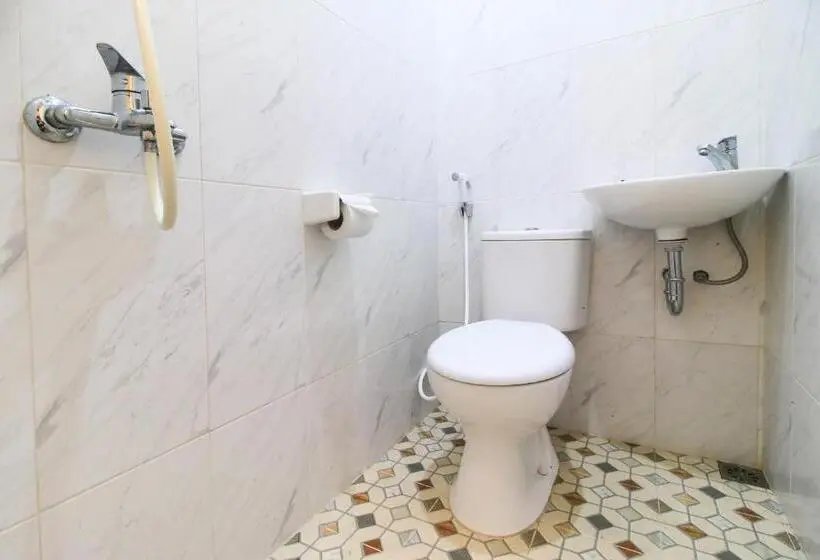 ファミリールーム, Reddoorz At Hotel Putra Perdana Klaten