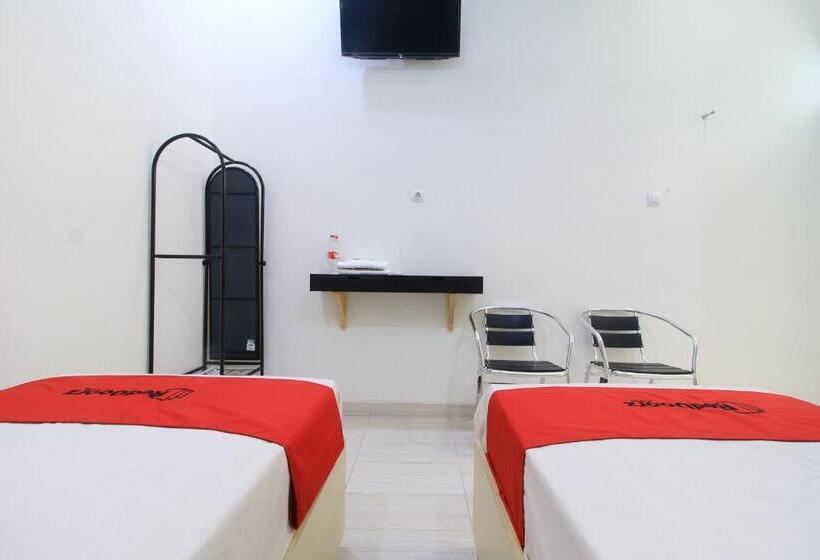 חדר דלוקס, Reddoorz At Hotel Putra Perdana Klaten