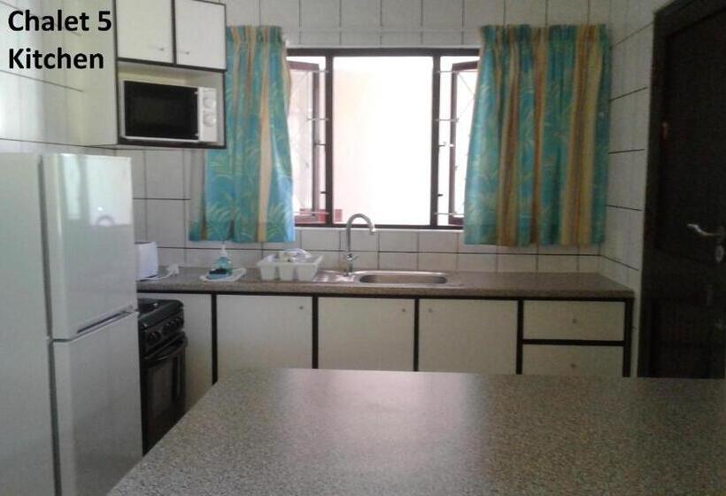 샬레, Shore Breakers