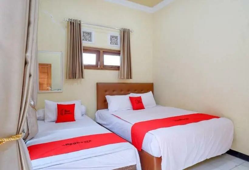 デラックスルーム, Reddoorz Near Desa Wisata Tambi Dieng
