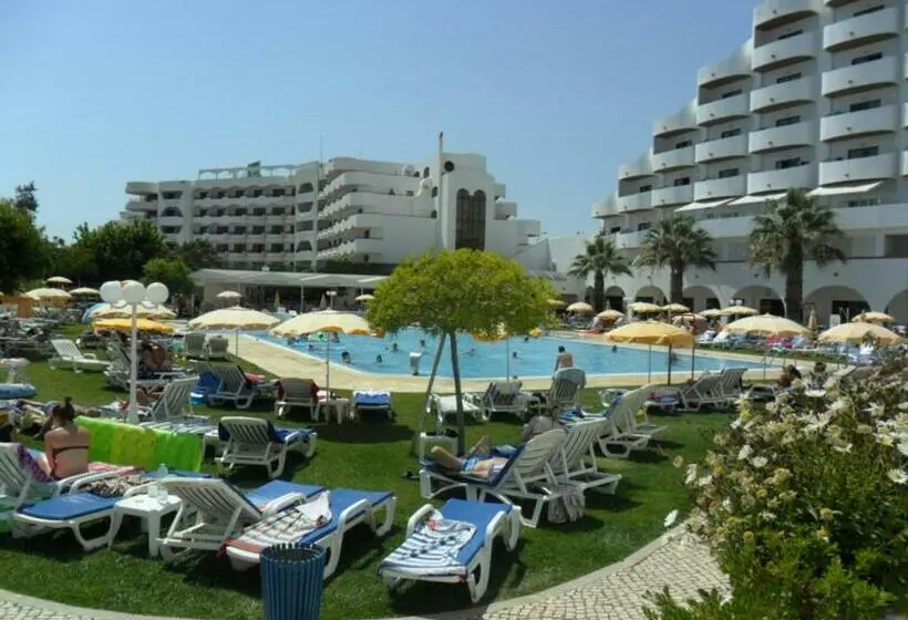 استودیو استاندارد با چشم‌انداز استخر, Apartamento Brisa Sol
