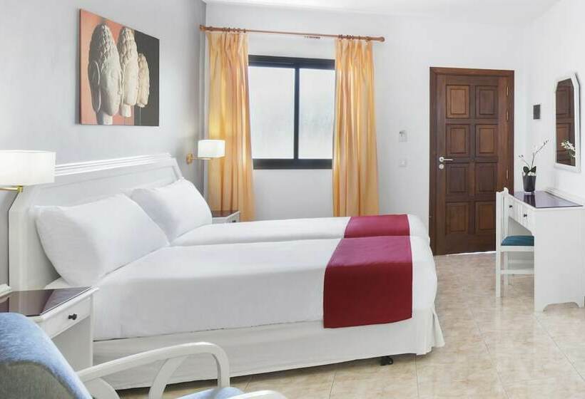 Escritório Estandar Vista Mar, Elba Lucia Sport & Suite