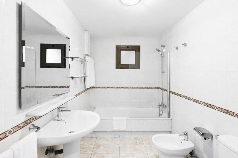 海の見えるスタンダードスタジオ, Elba Lucia Sport & Suite