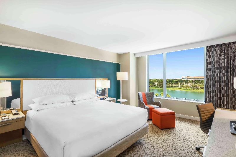 プールの見える1ベッドルームアパートメント, Elba Lucia Sport & Suite