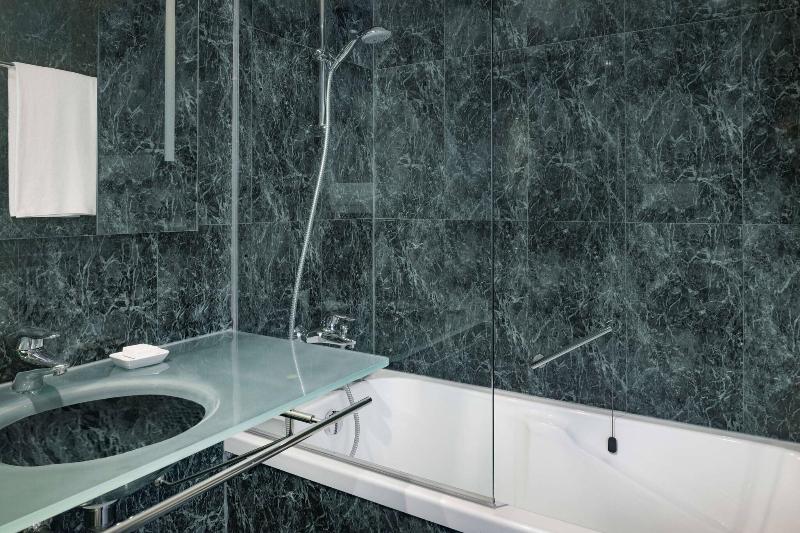 Standard Szoba King Size Bed, Ac Hotel Genova By Marriott