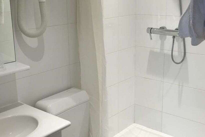 Camera Standard, Antin St Georges