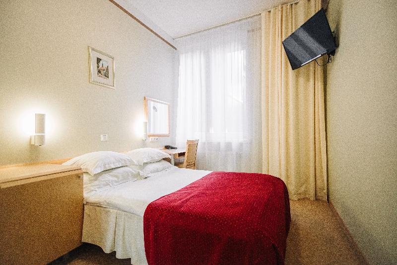 اتاق استاندارد یک نفره, Rixwell Viru Square