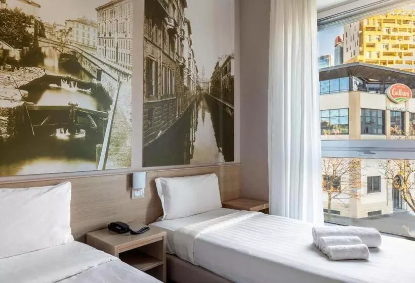 اتاق استاندارد سه نفره, B&b Hotel Milano Portello