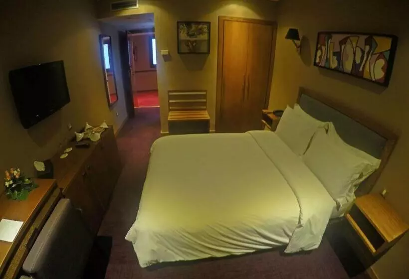 اتاق اجرایی, Belere Hotel Rabat