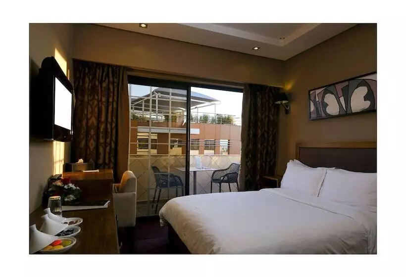 اتاق اجرایی, Belere Hotel Rabat