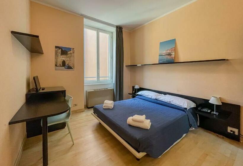 Pokój Standard Jednoosobowy, Britannia