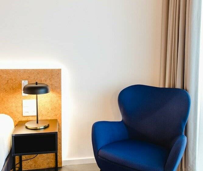 غرفة قياسية, Canadiano Urban Nature