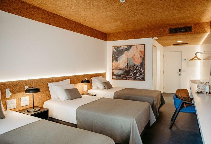 غرفة قياسية ثلاثية, Canadiano Urban Nature